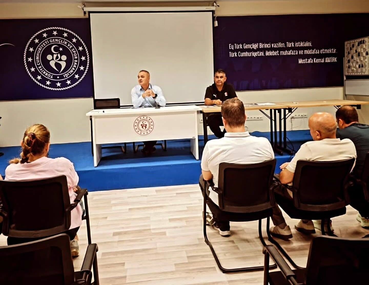 Antalya’da Yılda 4 Bin Maçın Oynandığı Basketbolda Hakem Kursu Açılıyor (1)-1