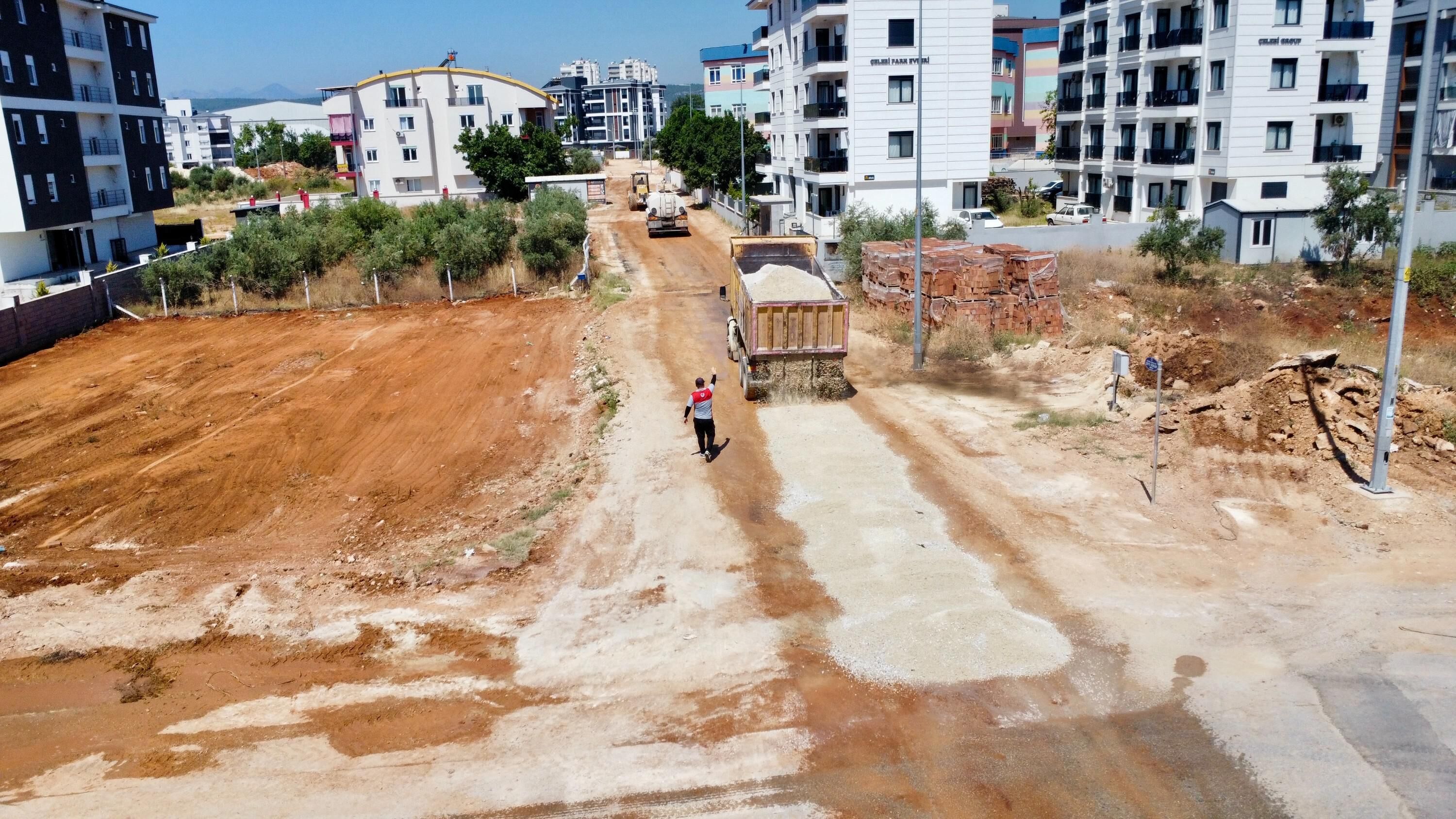 Antalyanın Aydoğmuş Mahallesine 3 Bin Metrelik Yeni Yol (1)