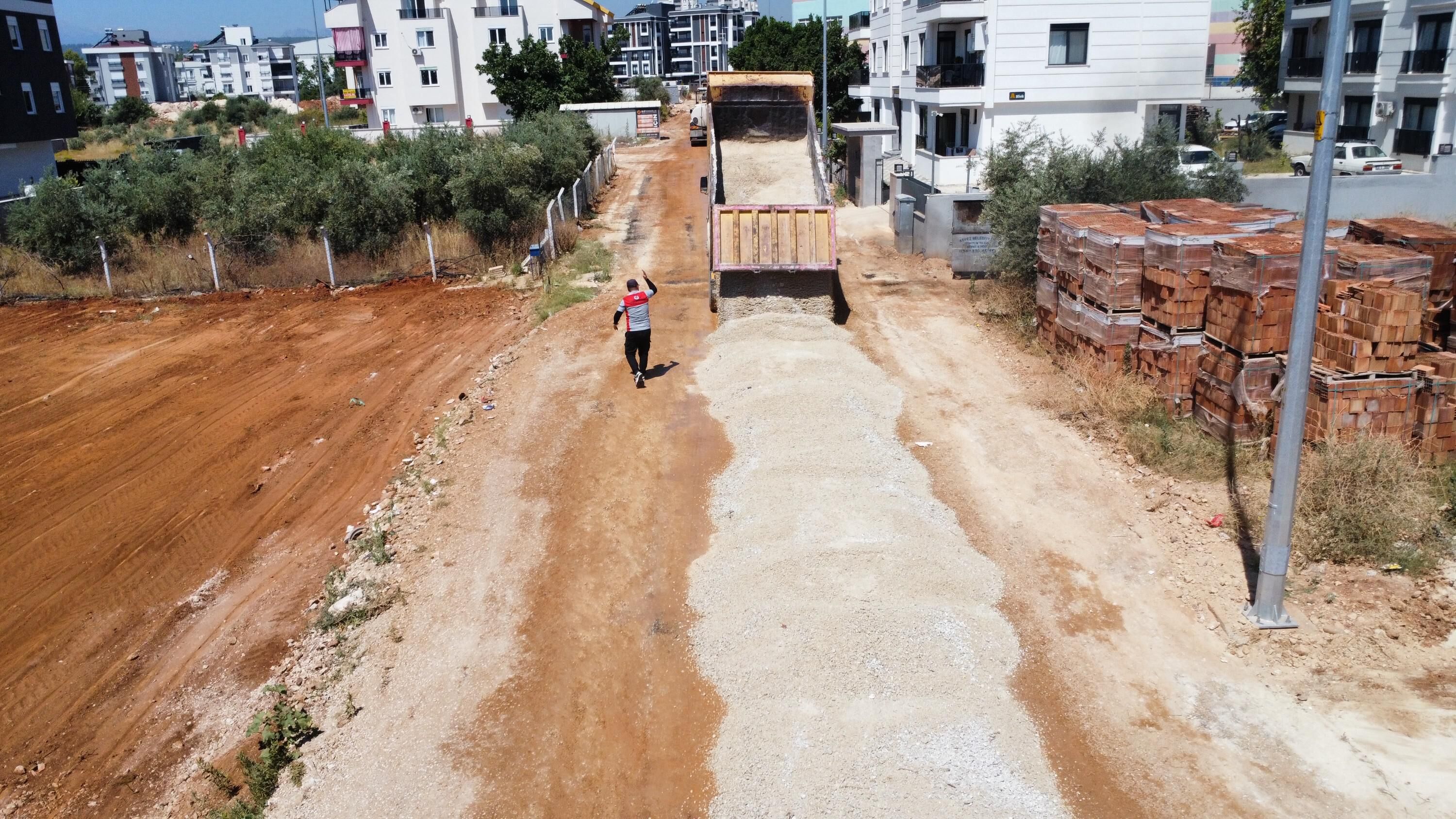 Antalyanın Aydoğmuş Mahallesine 3 Bin Metrelik Yeni Yol (3)