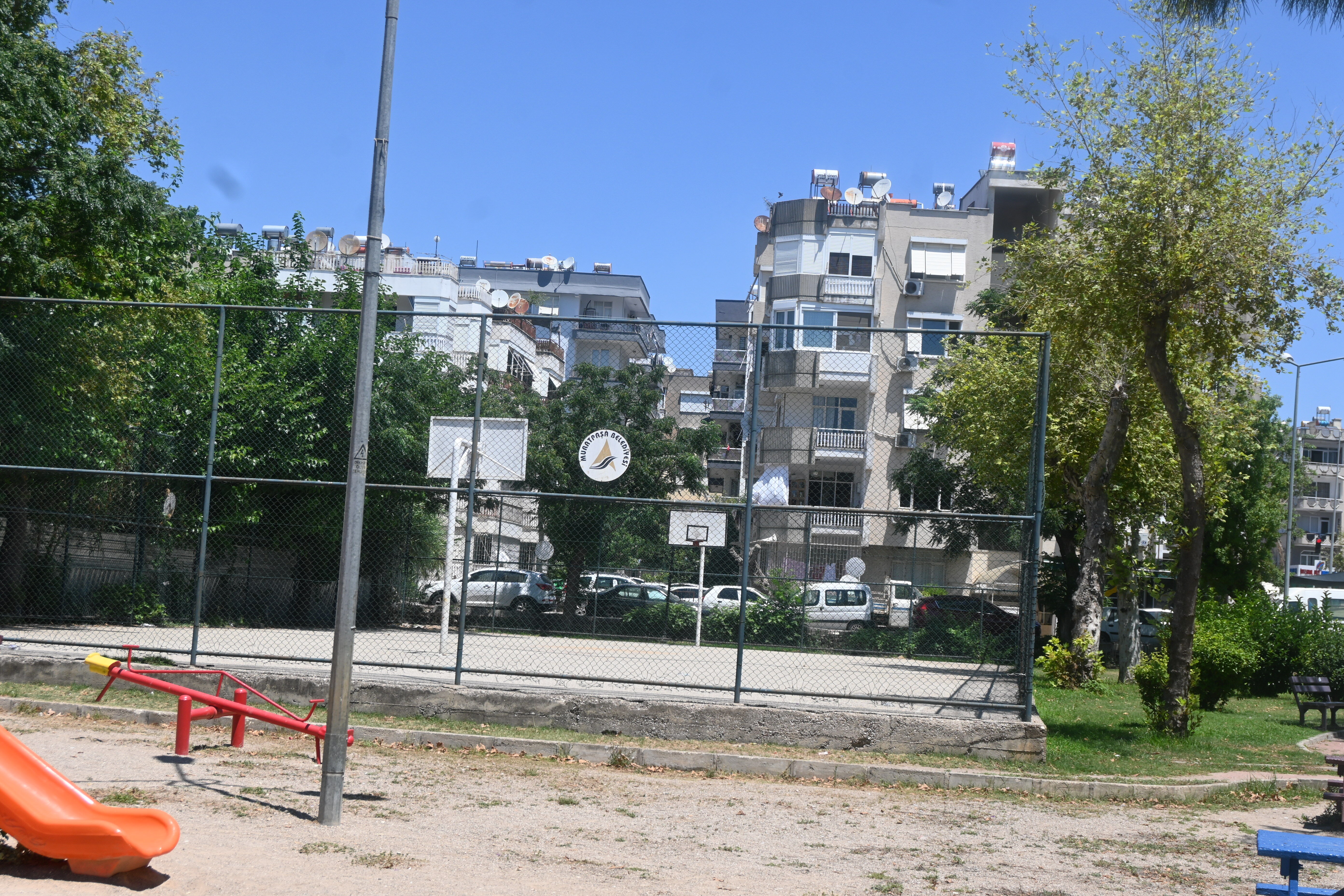 Antalyanın Merk Mahallesindeki Sorun Gün Yüzüne Çıktı (6)