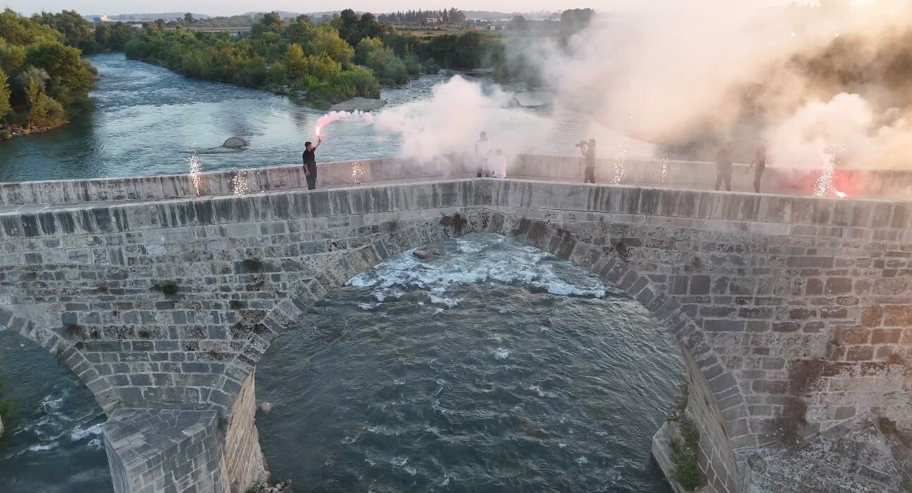 Antalyanın Tarihi Aspendos Köprüsü Mutluluğa Şahitlik Etti (2)
