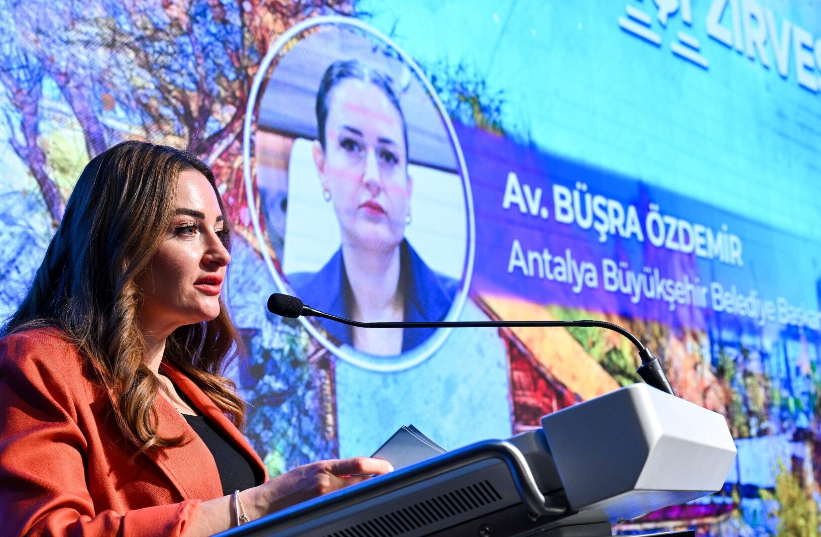 Antalyanın Tarihi Kaleiçinin Sorunları Belirlendi Ve Çözümler Bulundu (8)