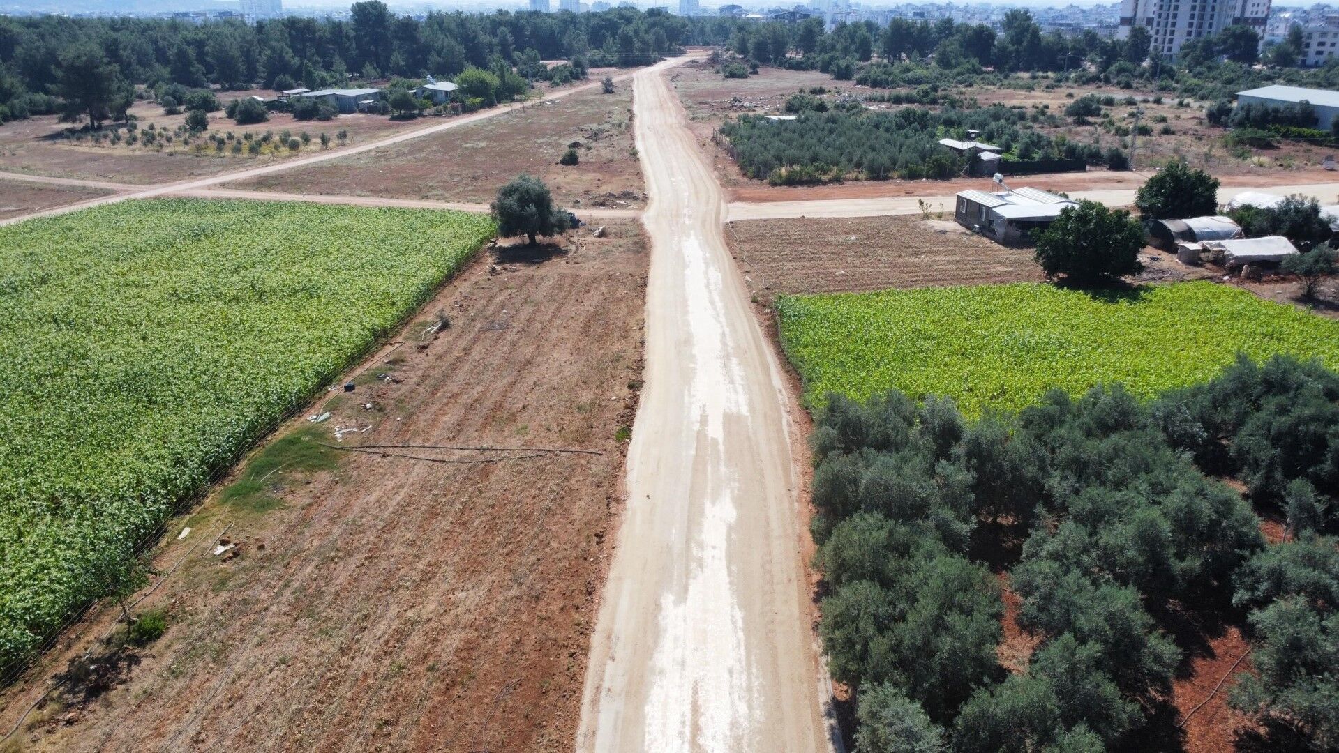 Antalya’nın Yıllardır Yol Beklediği Demirel Mahallesi’ne Yol Atağı (2)