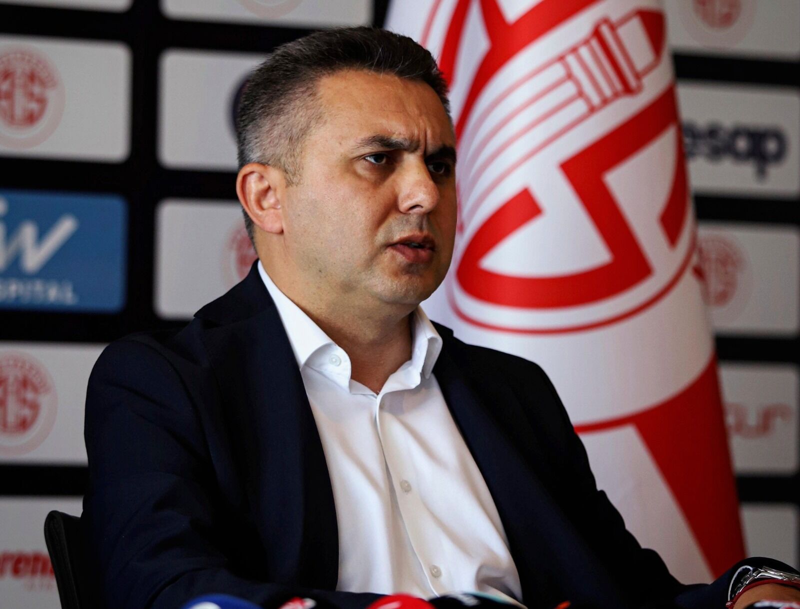 Antalyaspor A.ş. Yönetim Kurulu Başkanı Mustafa Ergün’den ‘Haciz’ Açıklaması (4)