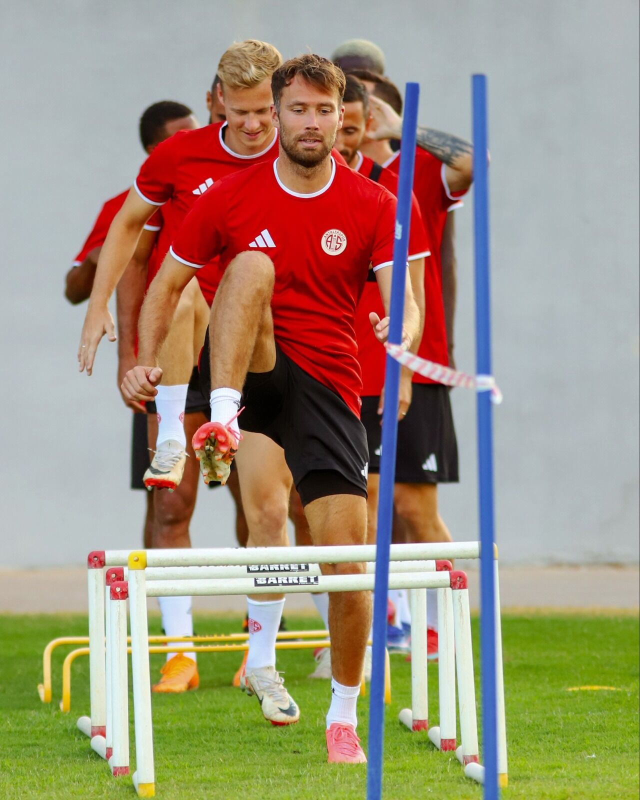 Antalyaspor Transfer Kördüğümünü Çözemiyor (4)