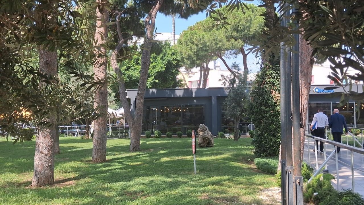 Barbaros (2)