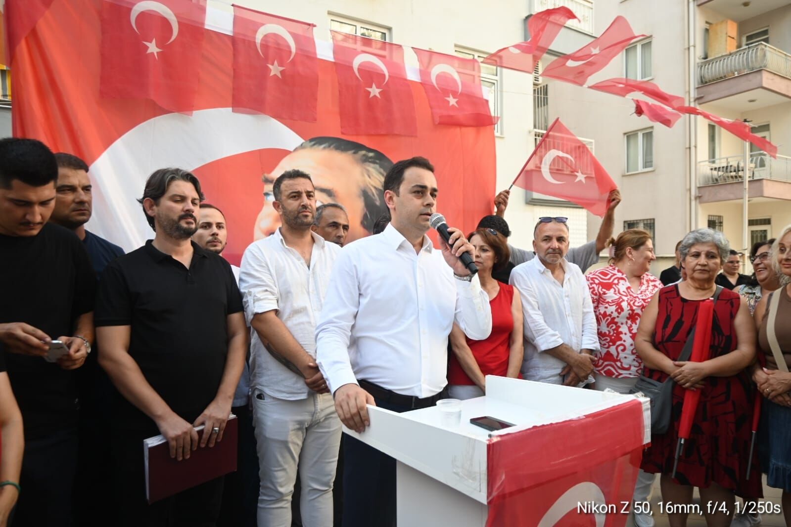 Chpden Istifa Edip Il Binasina Yuruduler (8)