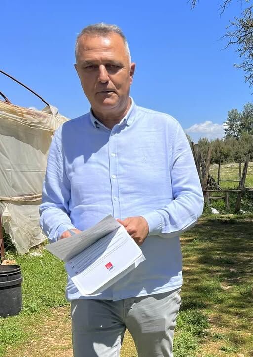 Chp’nin Eski Il Başkanı ‘Yeni Parti’ Diyerek Istifa Etti (3)