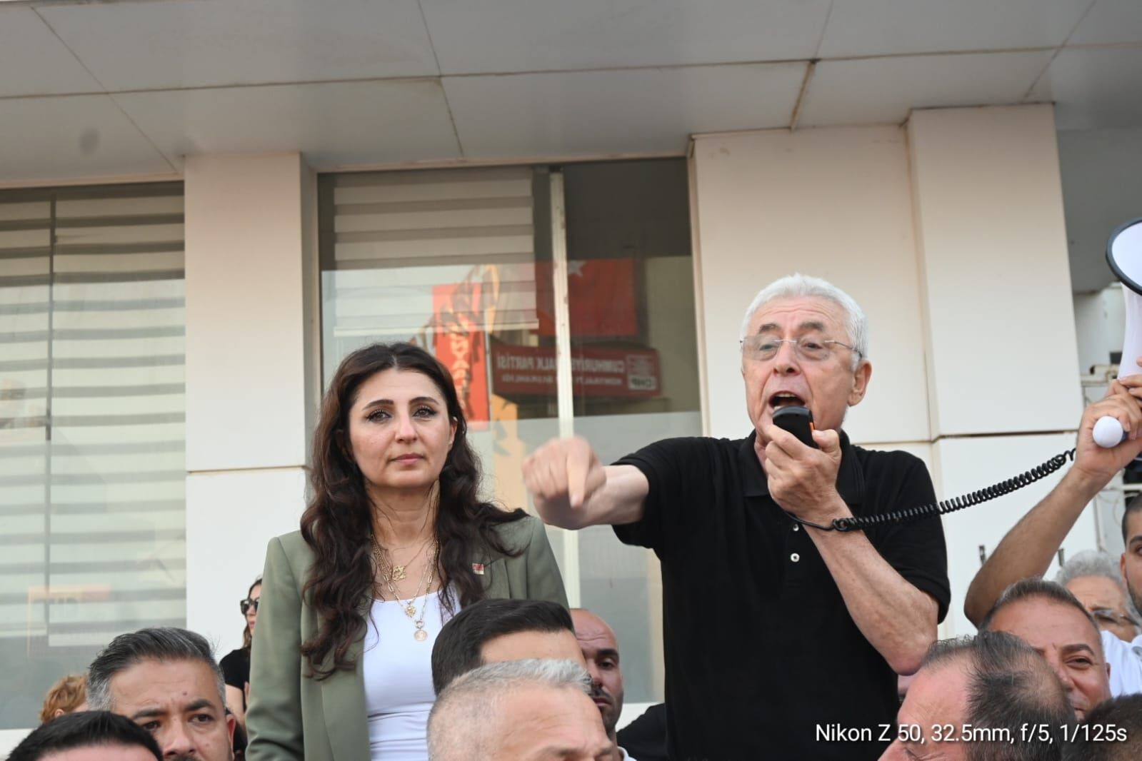 Demet Gunduzun Gorevden Alinma Karari Chp Antalyayi Ayaga Kaldirrdi (13)