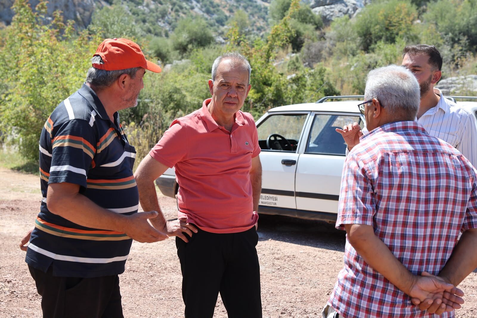 Döşemealtı’nın Farklı Noktalarındaki Çalışmalar Incelendi (6)