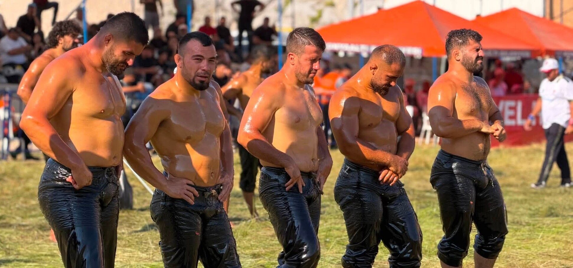 Feslikan Yagli Guresleri