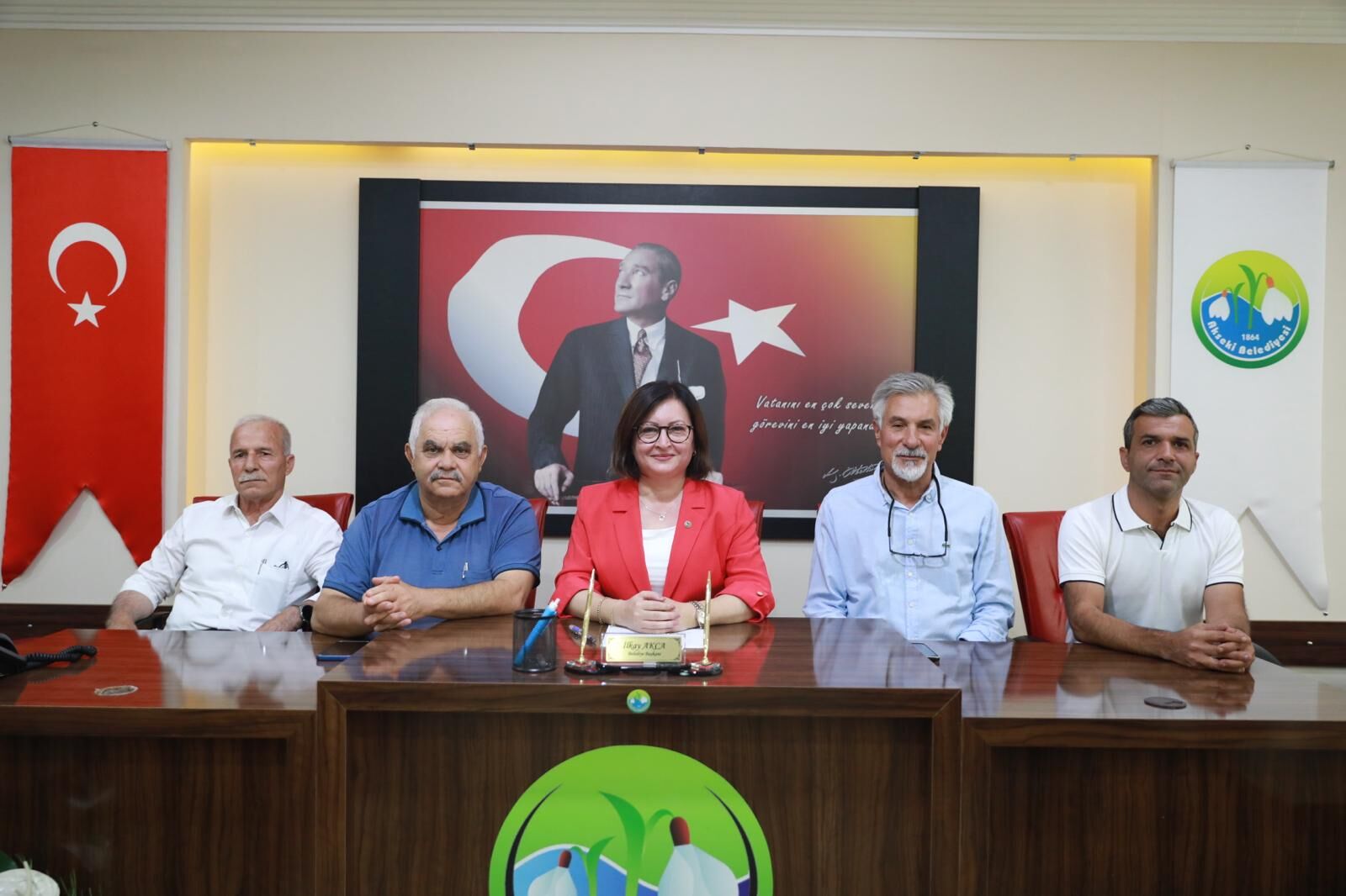 Ilkay Akca Istifa Edtti (1)