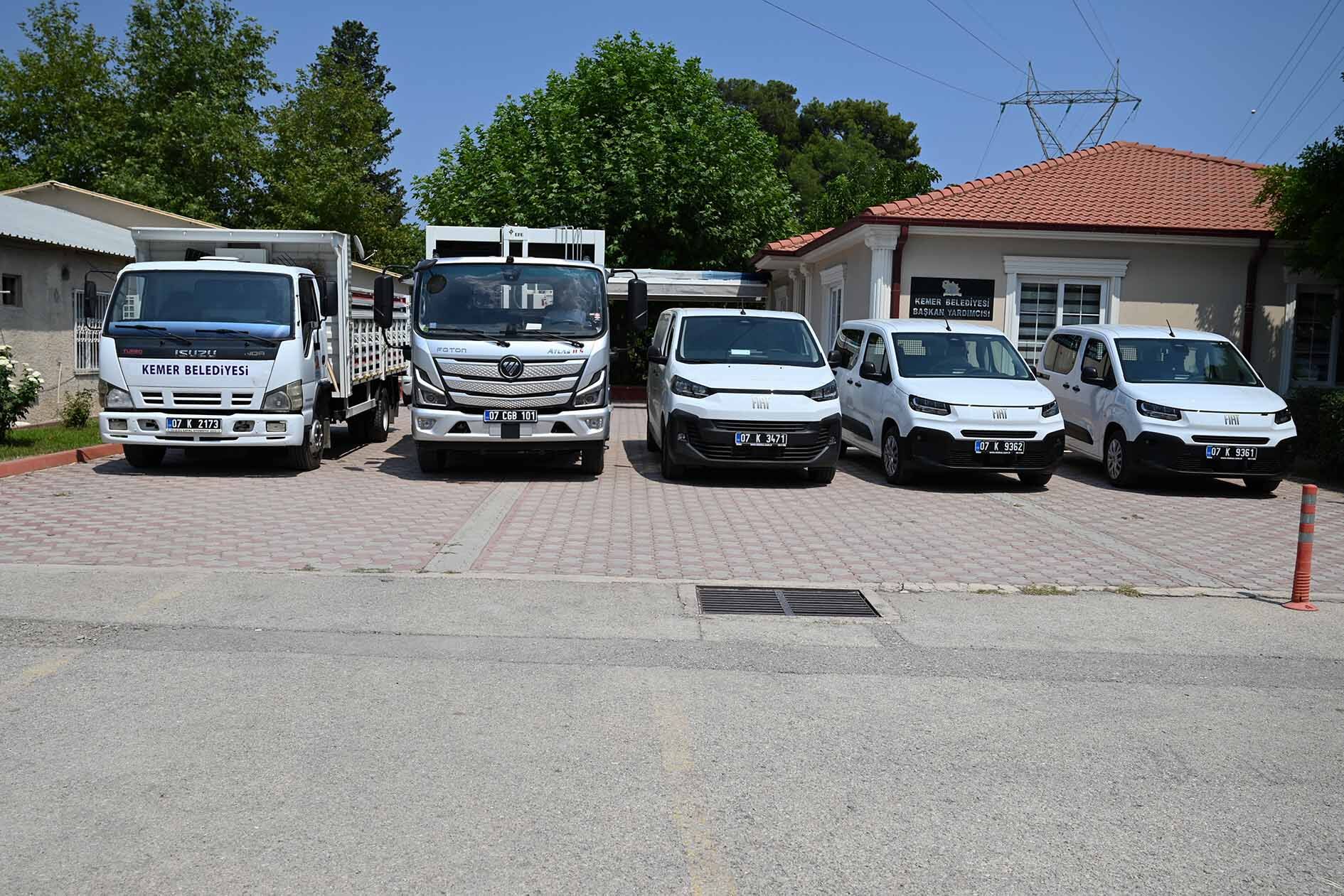 Kemer Belediyesi Düğmeye Bastı Araç Filosu Büyüyor (2)