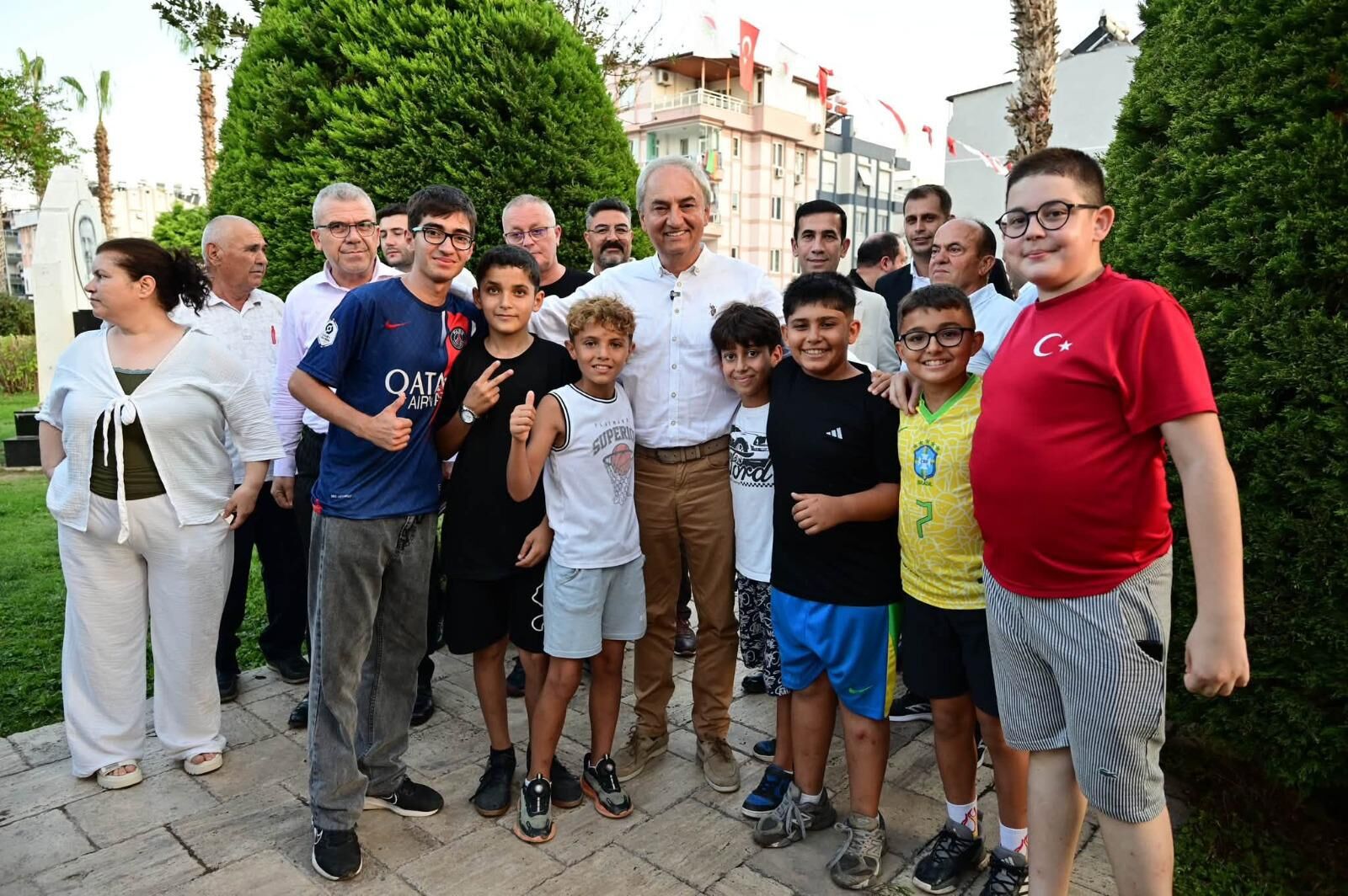 Kepez Belediye Başkanı Mesut Kocagöz 5 Mahallenin Derdini Dinledi (3)