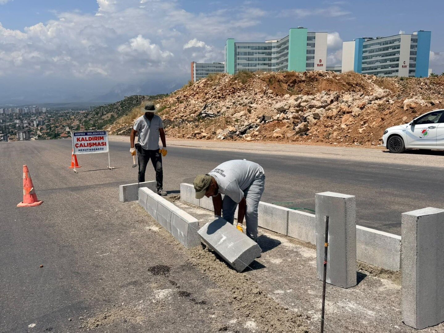 Kepez Belediyesi Ilçenin Dört Bir Yanına 81 Kilometrelik Yatırım (3)