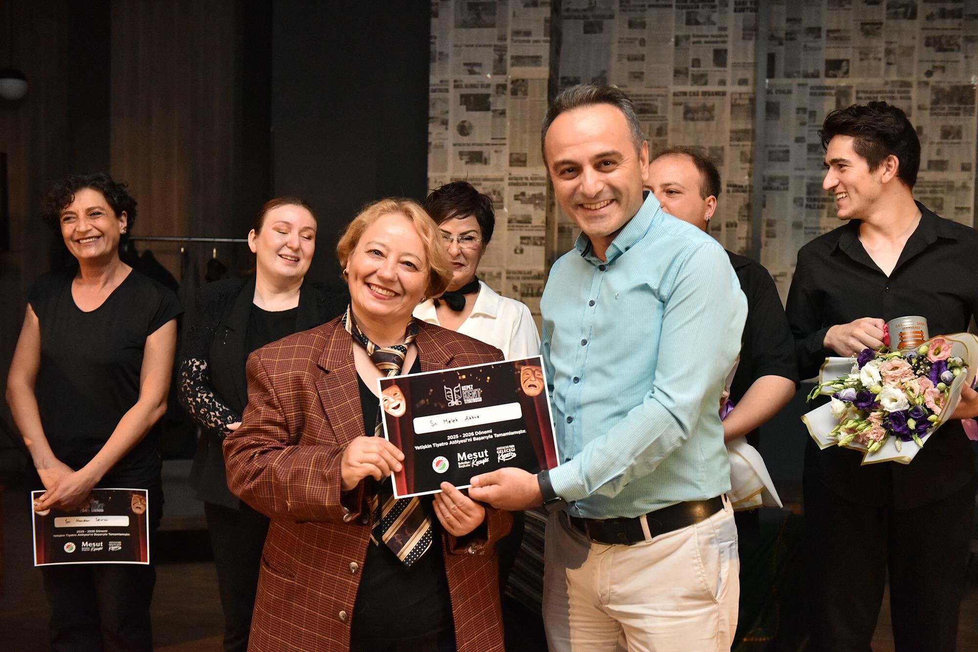 Kepez Kent Tiyatrosu’nun Yetişkin Atölyesi Izleyenlerin Beğenisini Topladı (3)