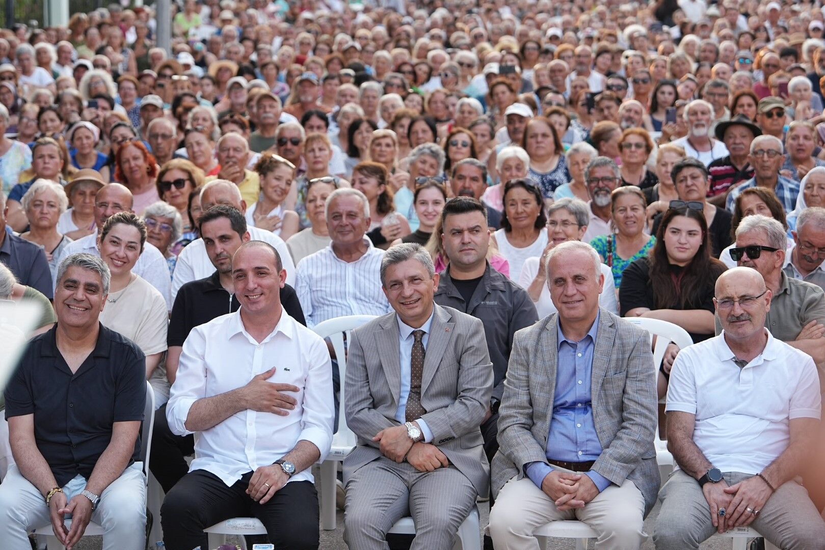 Konyaaltı Belediye Başkanı Cem Kotan Babasının Sözünü Hatırlatarak Çağrıda Bulundu (2)