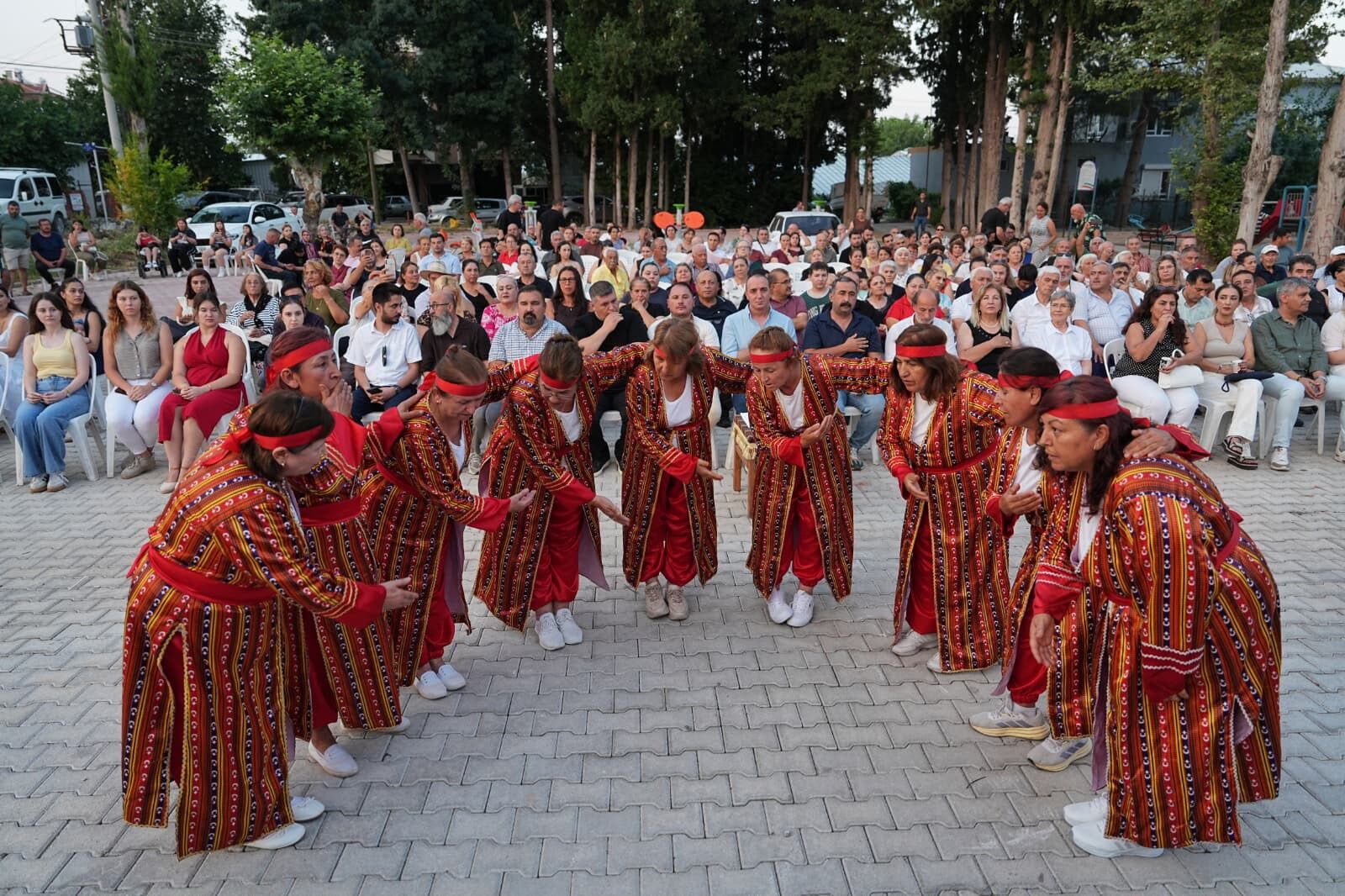 Konyaaltı Nda Aşure Kazanı Kardeşlik Için Kaynadı (12)