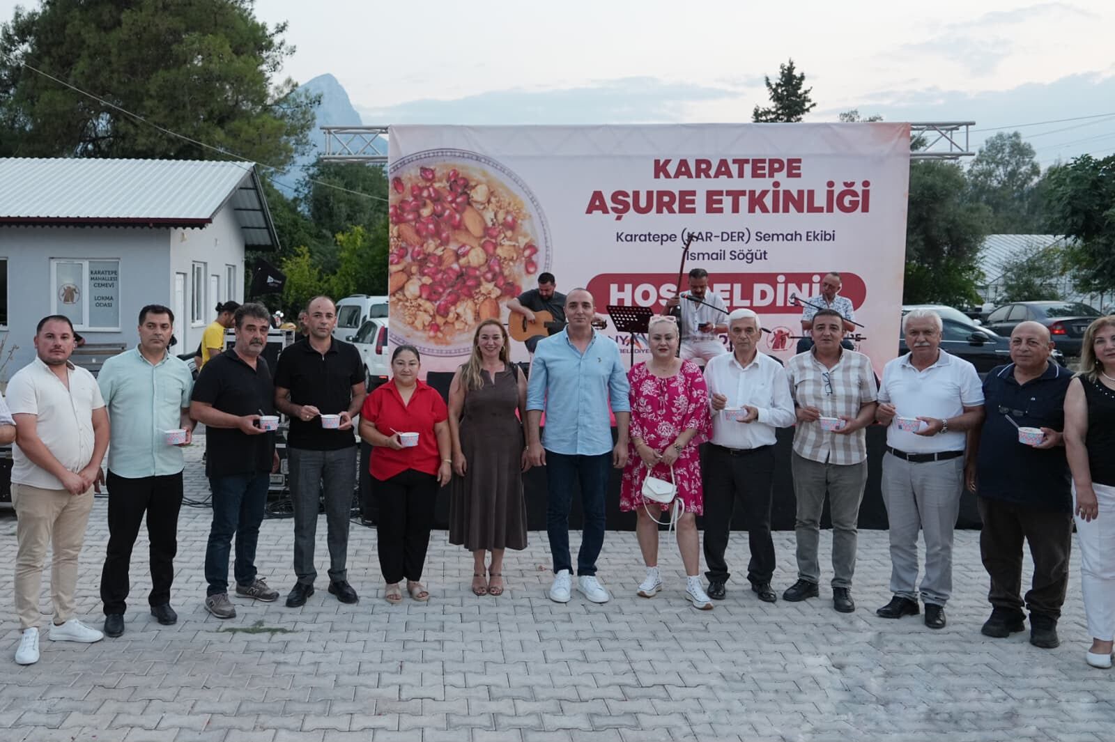 Konyaaltı Nda Aşure Kazanı Kardeşlik Için Kaynadı (7)
