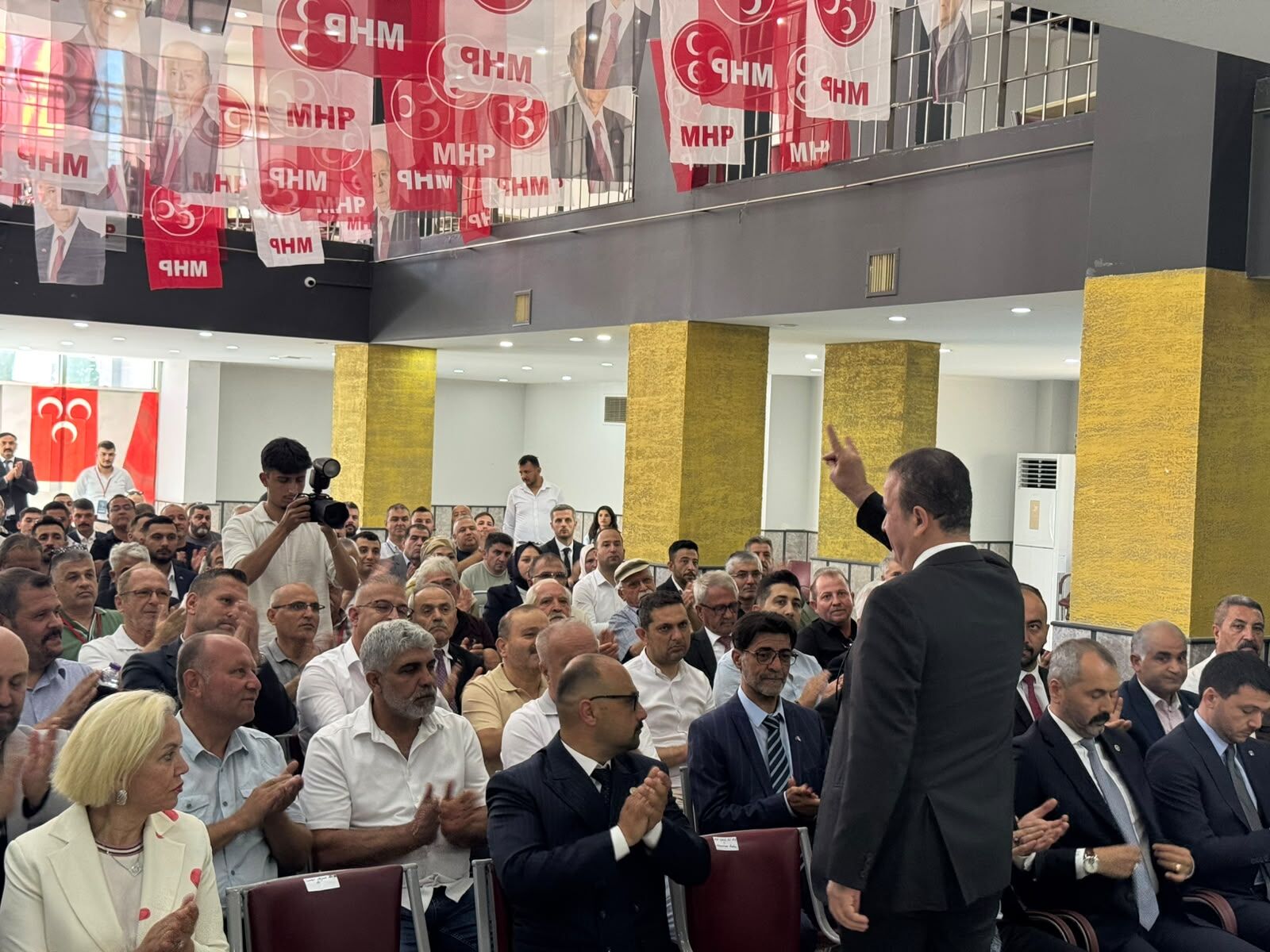 MHP Antalya'da 19 ilçe olağan kongresini tamamladı
