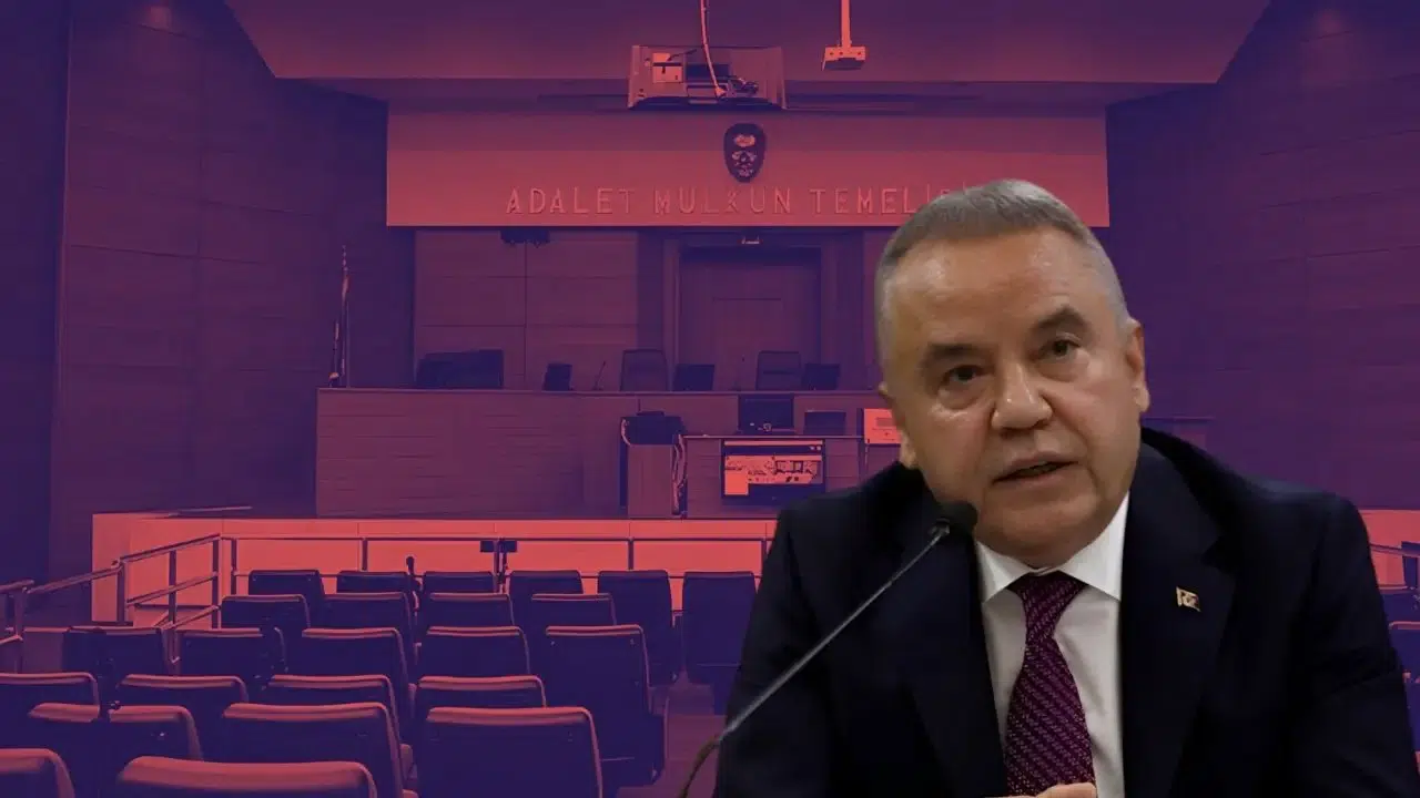 Muhittin Böcek’ten Hukuk Günü’nde Manidar Paylaşım (1)-1