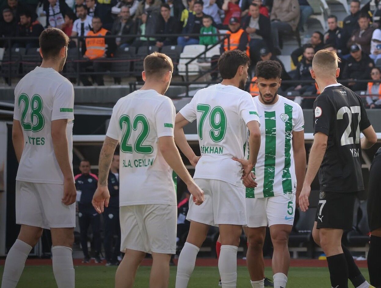 Serikspor’da Şok… Kamp Ertelendi, Tüm Görüşmeleri Dondurdu (1)