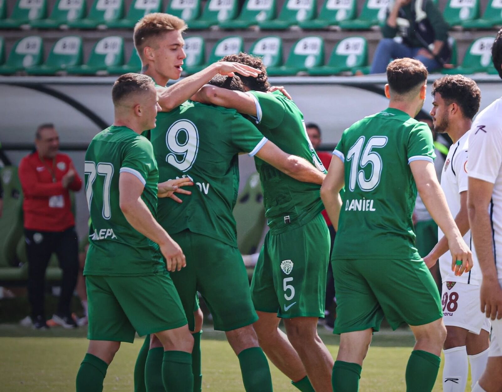 Serikspor’da Şok… Kamp Ertelendi, Tüm Görüşmeleri Dondurdu (5)