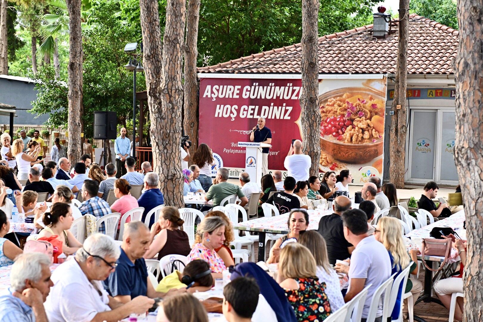 Ümit Uysal Aşure Etkinliğinde Demokrasi Mesajı Verdi (4)