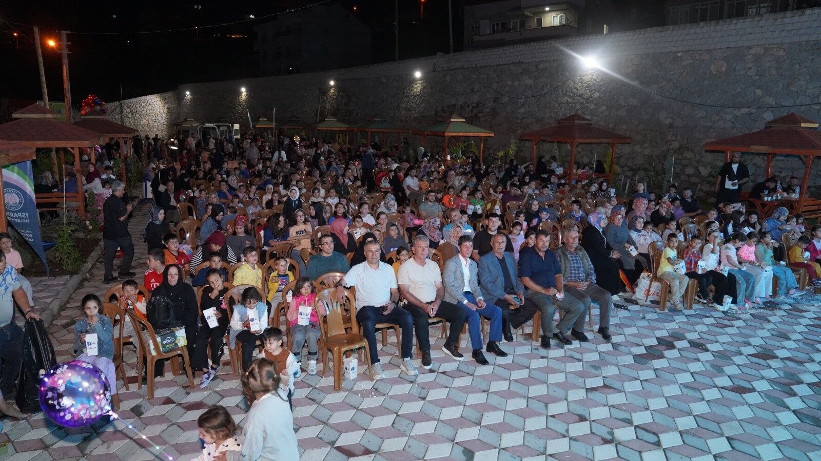 Yaz Çocuk Sineması Sav Kasabası’nda Çocuklarla Buluştu (3)