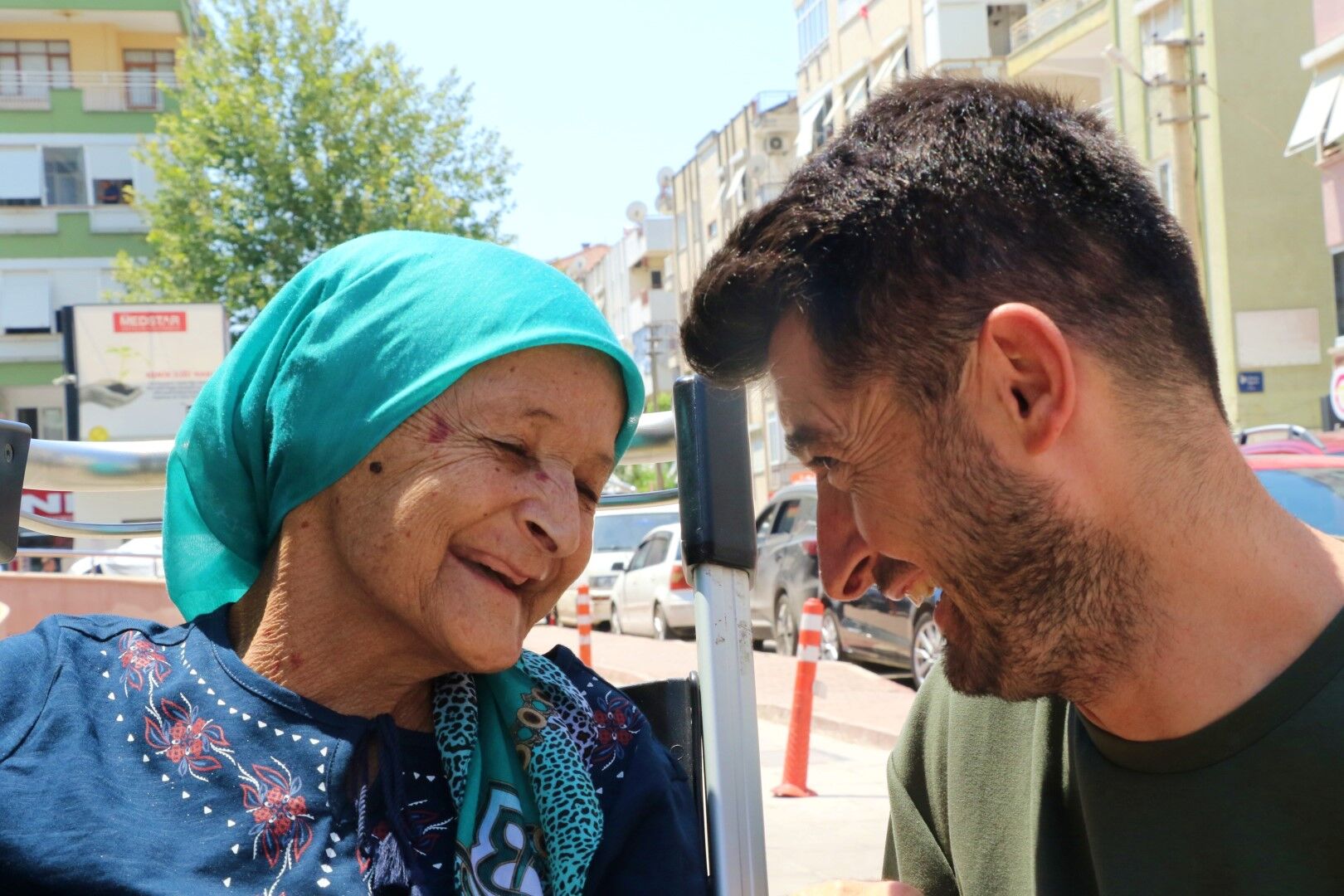 Yıllar Önce Yaptığı Bağış Annesinin Hayatını Kurtardı (3)
