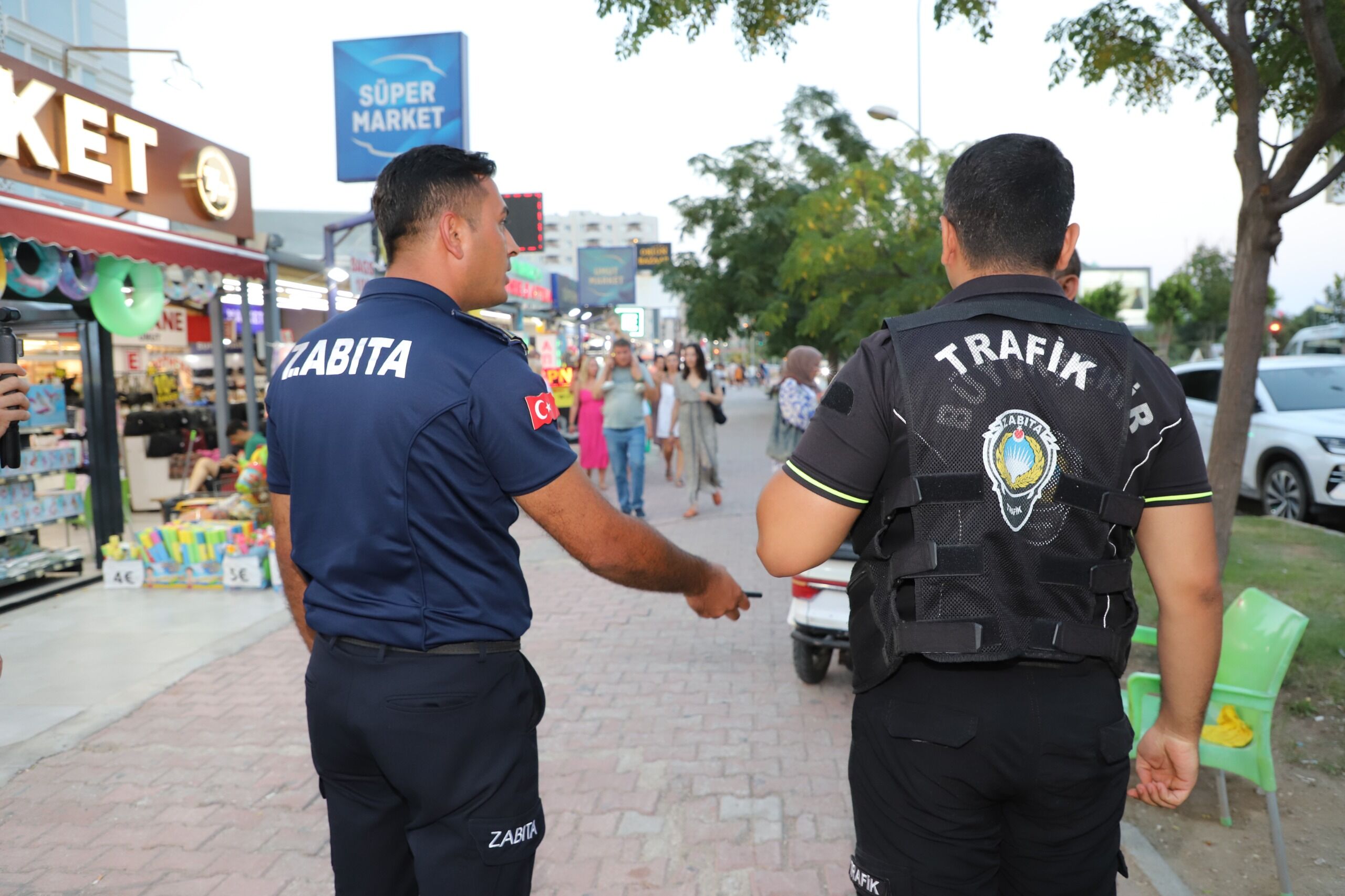 Antalya Aksu’da Yollar Denetim Altında (2)