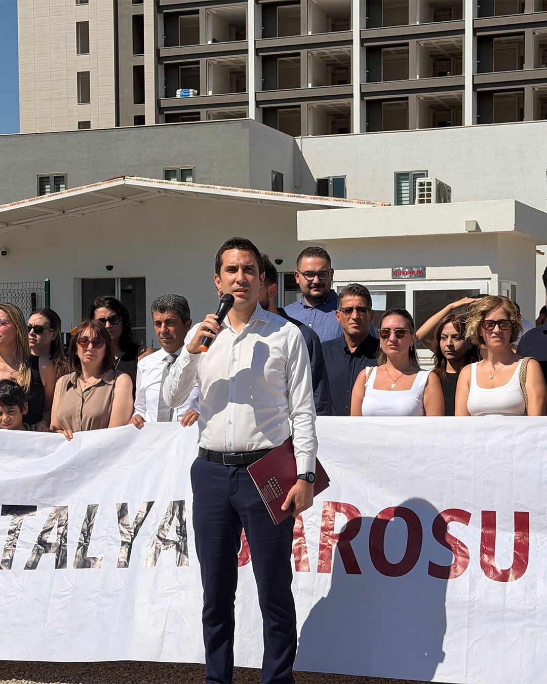 Antalya Barosu Konteyner Adliye Krizini Yargiya Tasidi2 (2)