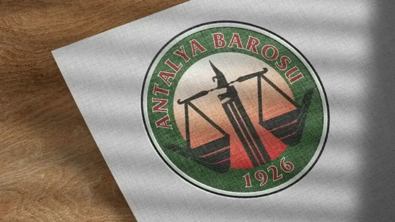 Antalya Barosundan Konteyner Adliye Resti (1)