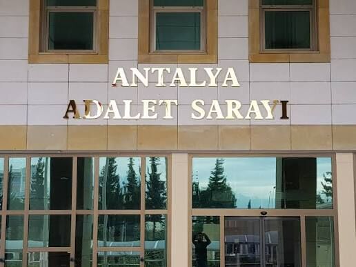 Antalya Barosundan Konteyner Adliye Resti (3)