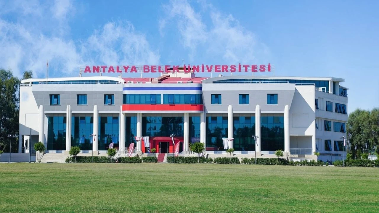 Antalya Belek Üniversitesi Akademik Kadrosunu Güçlendiriyor (1)