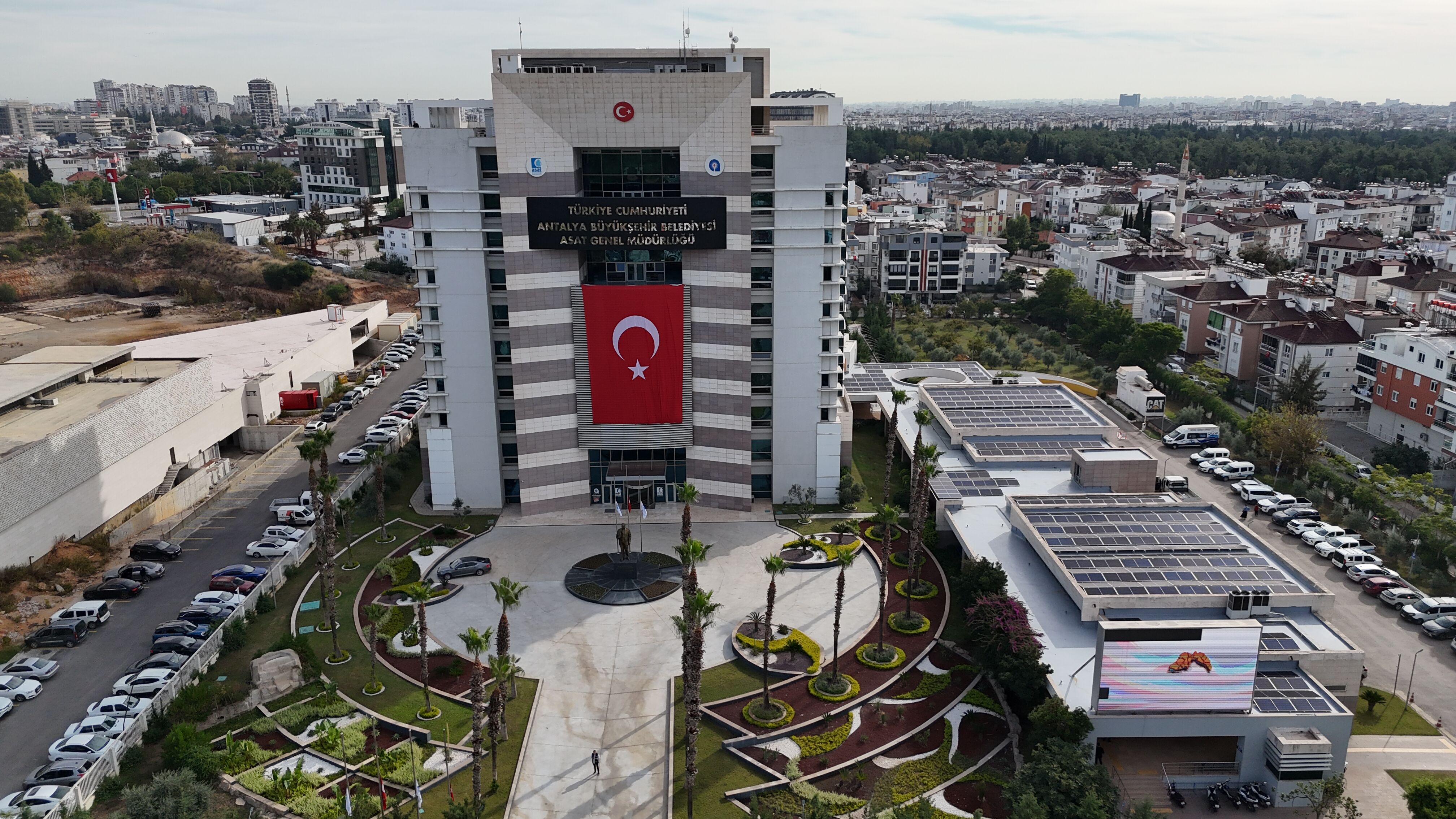 Antalya Büyükşehir Belediyesi Bütçeleri Güçlendiriyor (3)