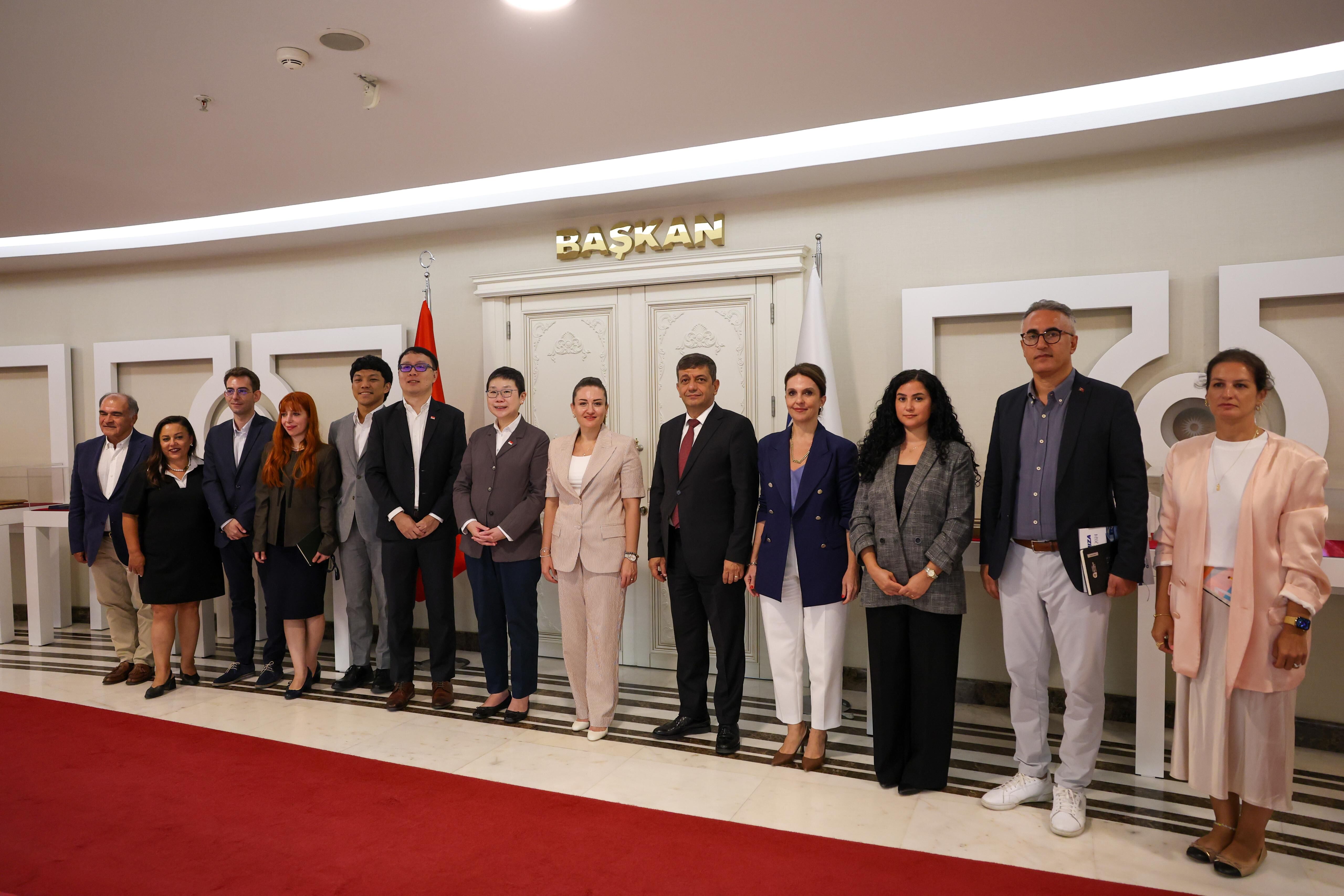 Antalya Büyükşehir Belediyesi’nden Akıllı Kent Için Önemli Adım (5)
