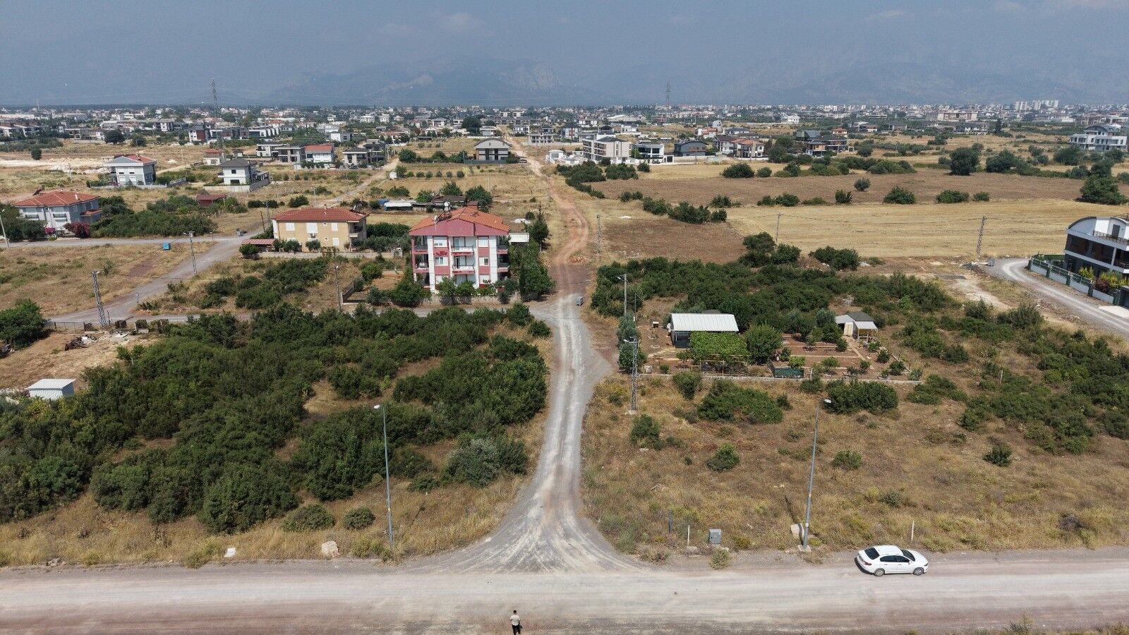 Antalya Döşemealtı’nda Beklenen Yol Çalışması Devam Ediyor (5)