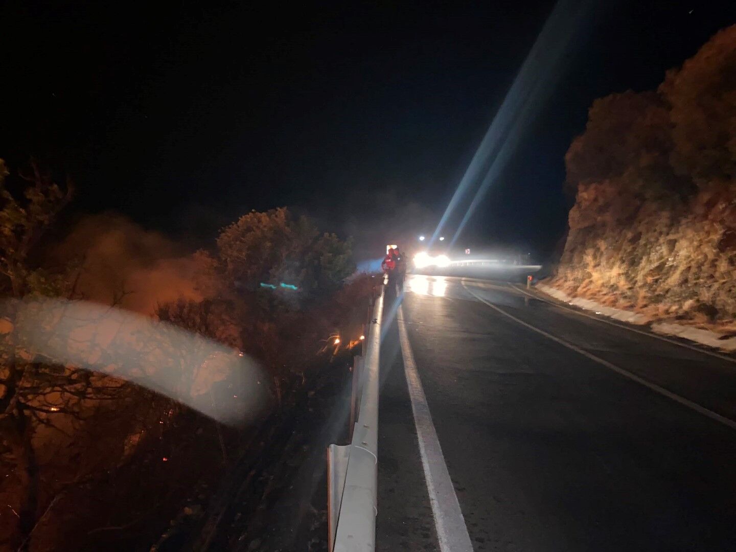 Antalya Gazipaşa’da Yürekleri Ağza Getiren Yangın Söndürüldü (2)