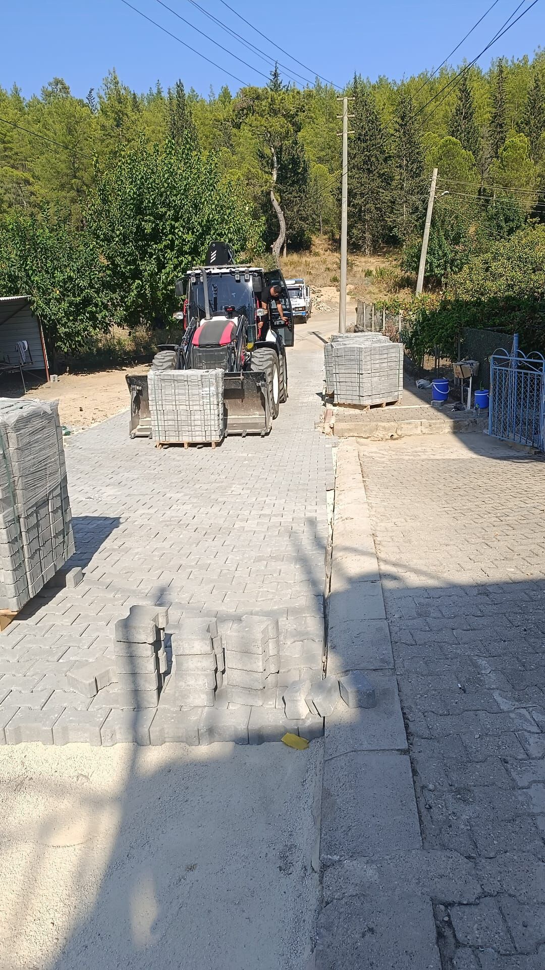 Antalya Kemer’de Yollar Ve Alt Yapı Çalışmaları Devam Ediyor (3)