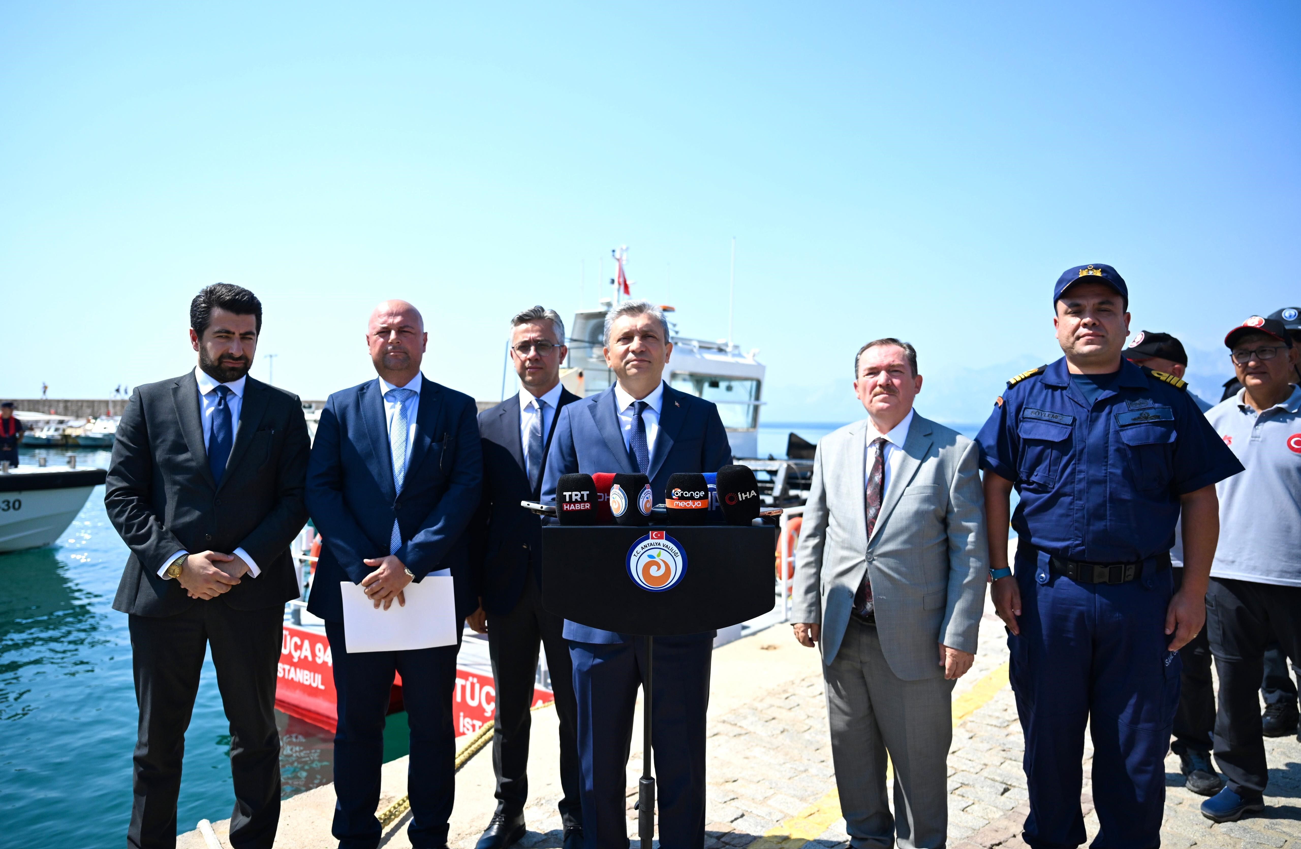 Antalya Sahillerindeki Kirliliğin Sebebi Inceleme Altında (1)