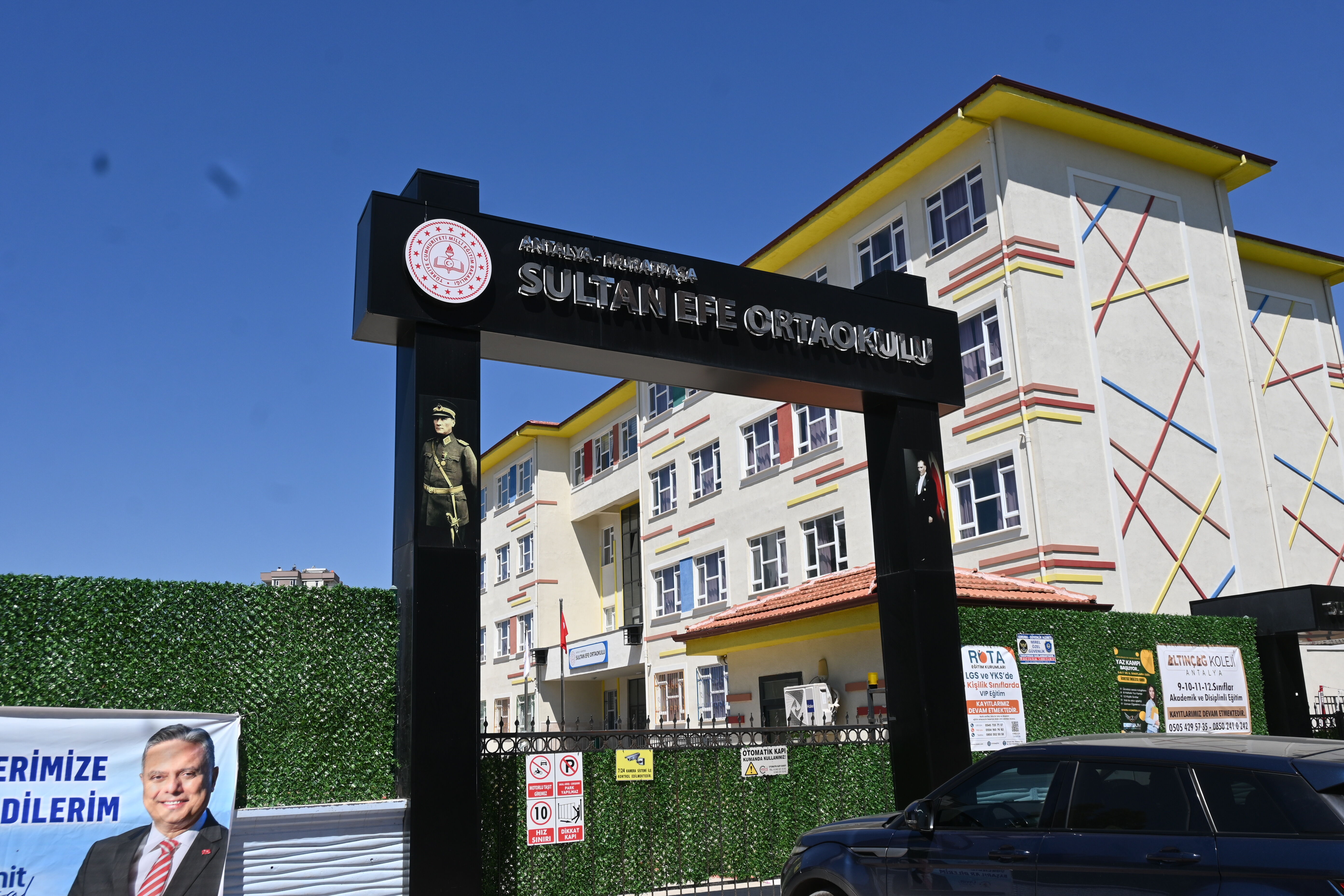 Antalya’da 10 Yıl Uğraştı, Okul Yaptırdı! Şimdi Gözünü Liseye Dikti (4)