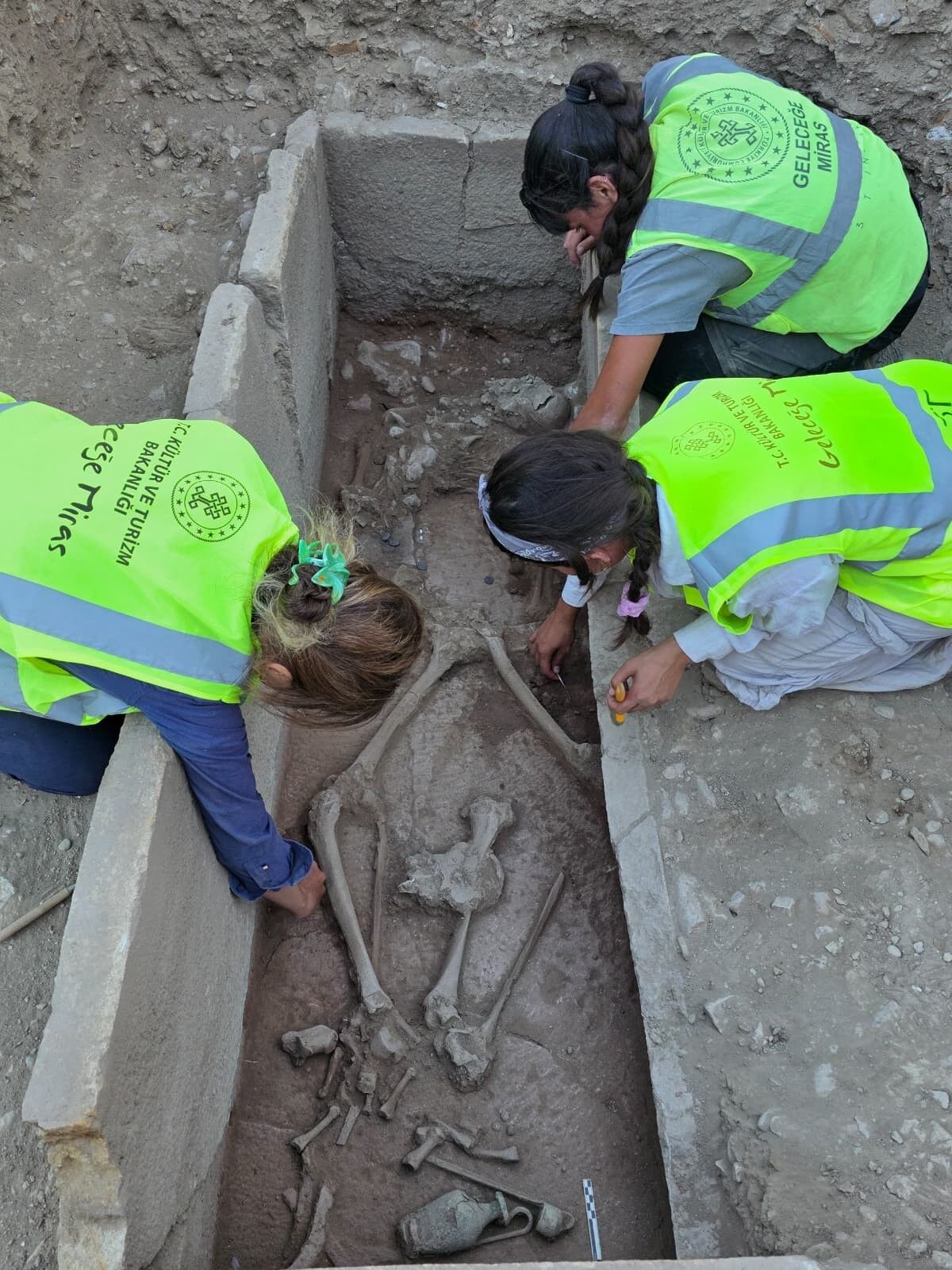 Antalya’da 2 Bin 400 Yıl Sonra Gün Yüzüne Çıktı (5)