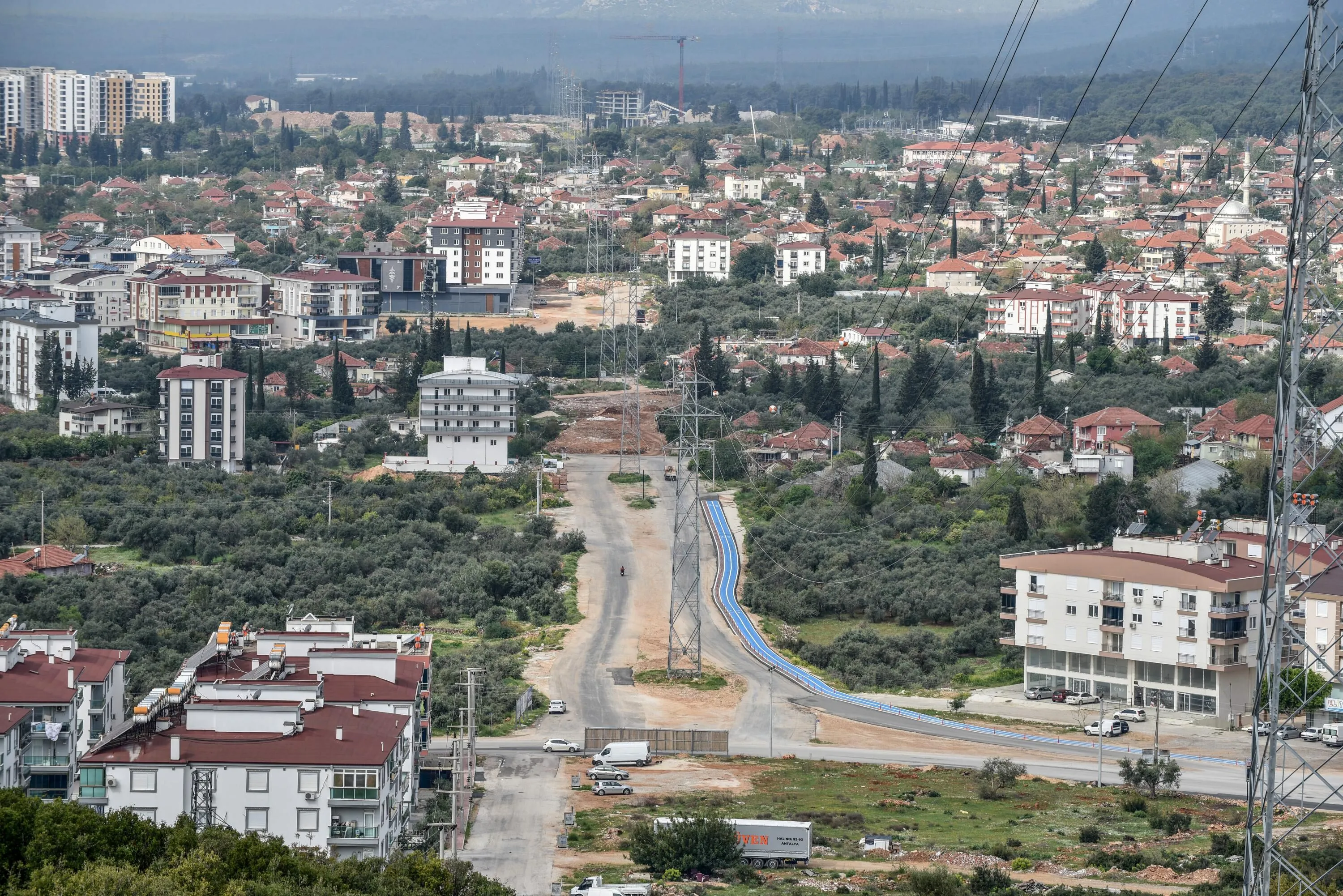 Antalya’da 35,8 Milyon Tl’lik Vakıf Arazisi Ihalede! Vakfa 6 Daire + 250 Bin Tl (1)-1