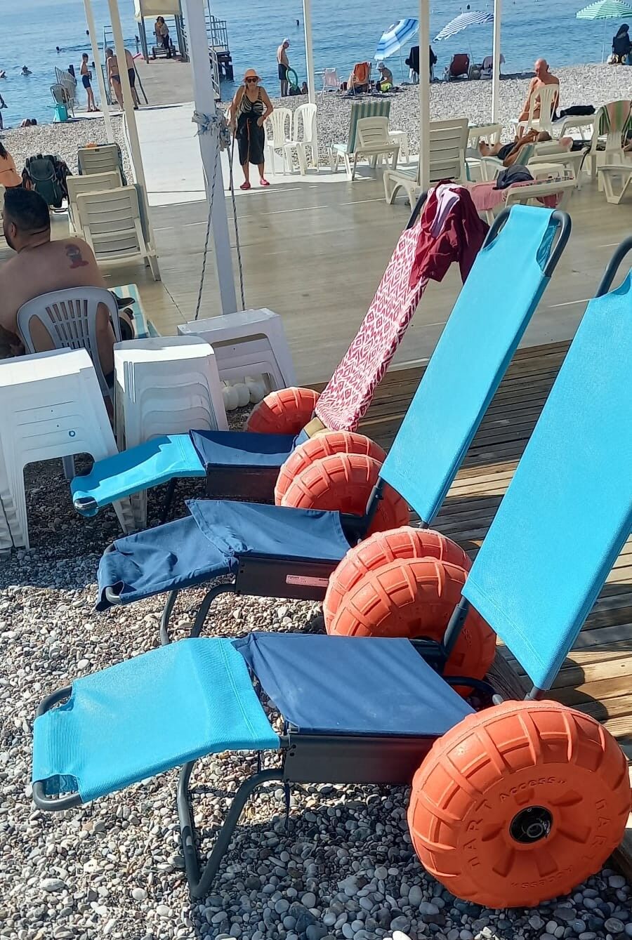 Antalya’da, Engelli Bireylere ‘Her Şey Dahil’ Sahil Hizmeti (2)