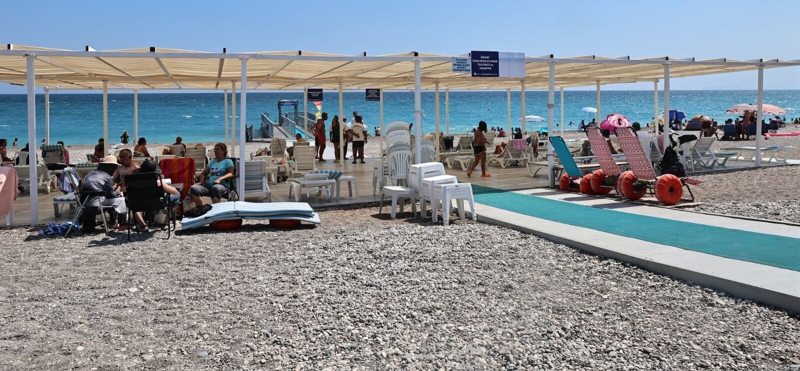 Antalya’da, Engelli Bireylere ‘Her Şey Dahil’ Sahil Hizmeti (3)
