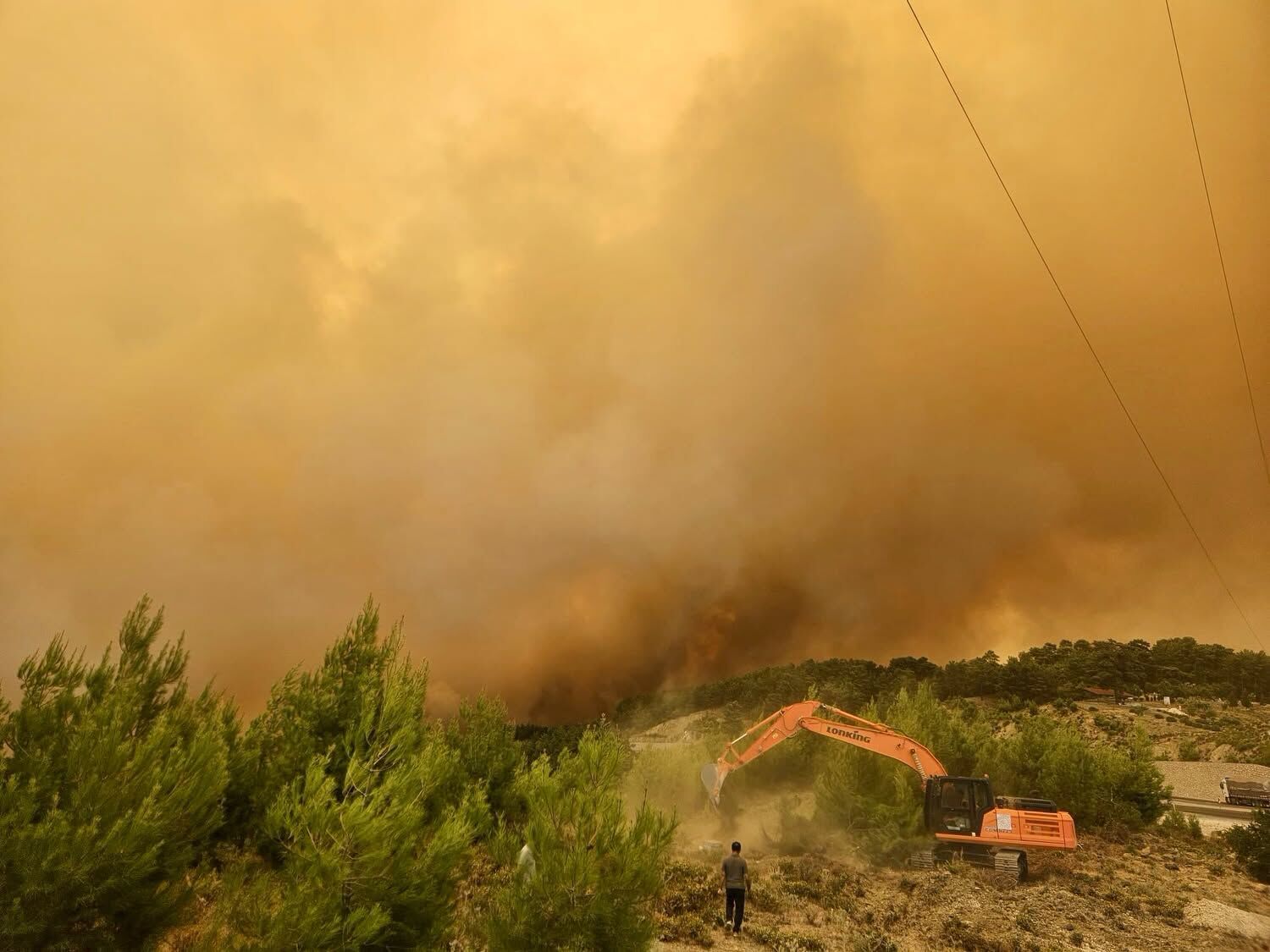 Antalya’da Teknik Ekipler, Afet Nöbetinde (2)
