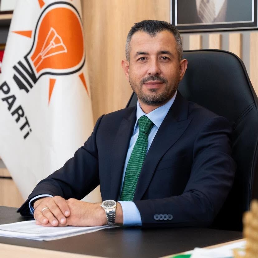 Antalya’da Tesettürlü Kadınları Hedef Aldılar! Ak Parti Sert Tepki Gösterdi (2)