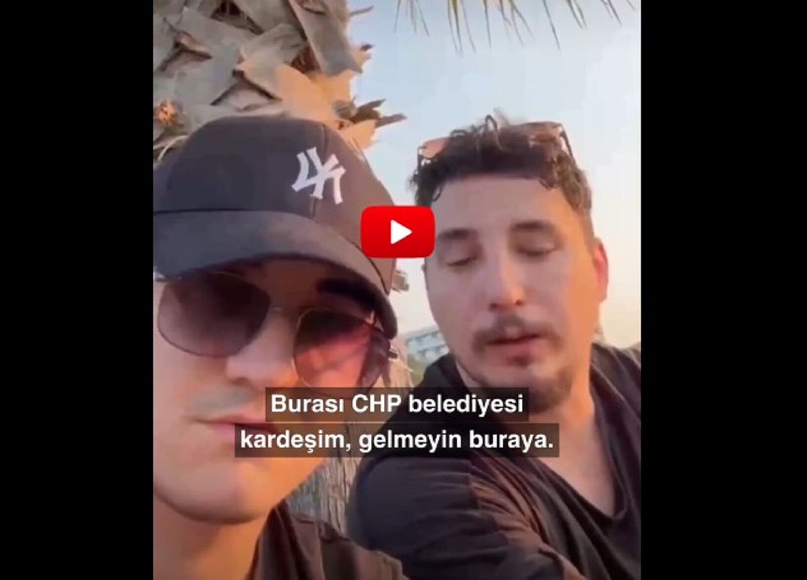 Antalya’da Tesettürlü Kadınları Hedef Aldılar! Ak Parti Sert Tepki Gösterdi (4)