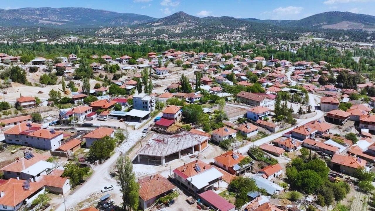 Antalya’nın 77 Mahallesine Ne Olacak 77 Mahallenin Kaderi Belli Oldu (1)